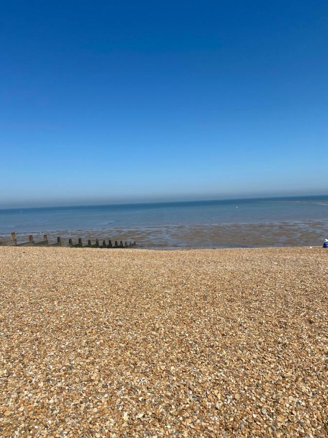 The Beach Retreat Whitstable Dış mekan fotoğraf